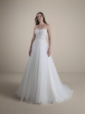 Robe de mariée Kerecha, style princesse moderne, collection 2025 de Ladybird