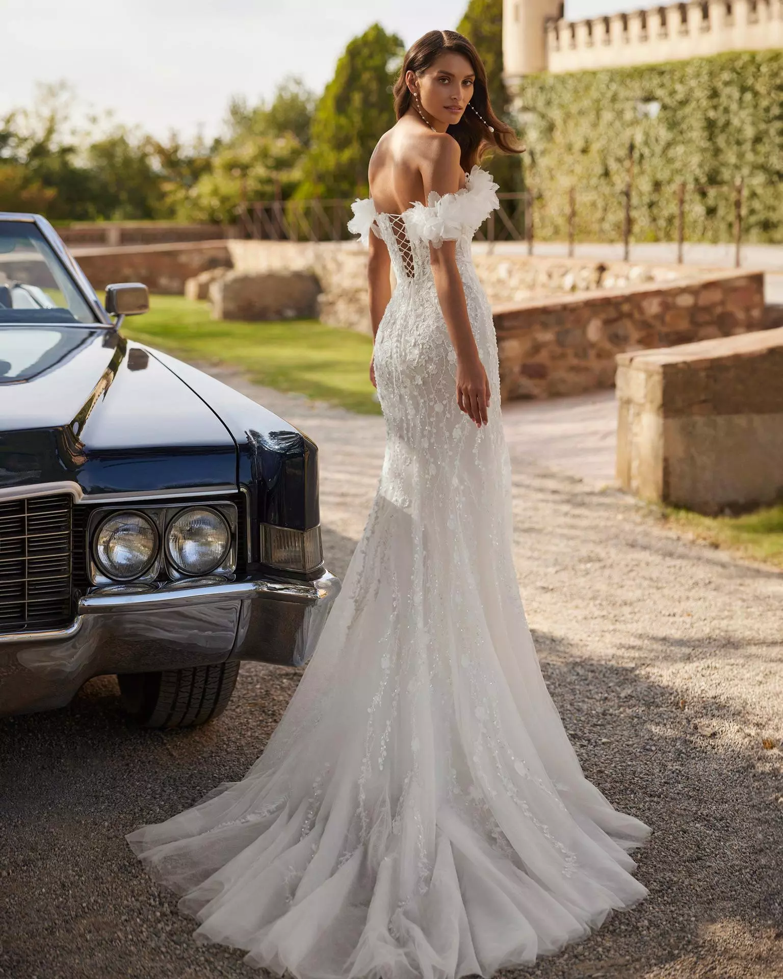 Détail du dos avec corset et dentelle
